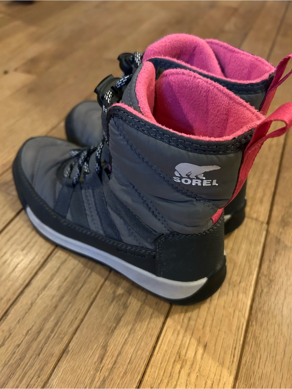 Kids shoes